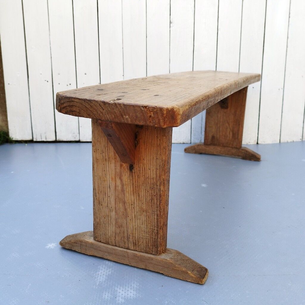 Farm bench enfan vintage countryside