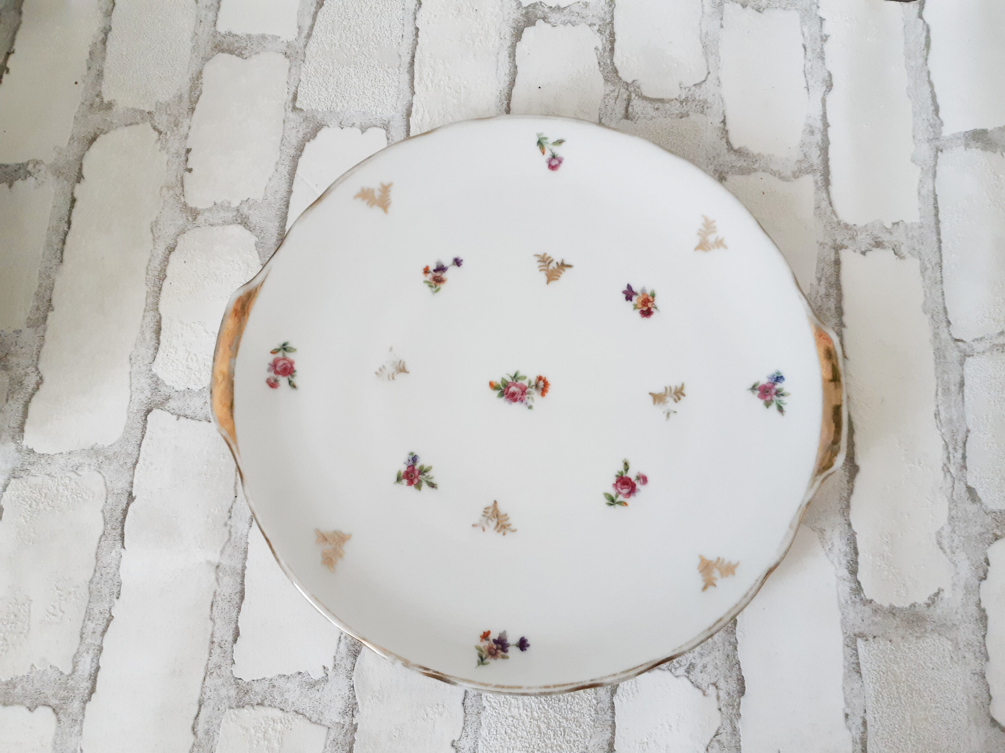 Dessert dishes in Limoges porcelain