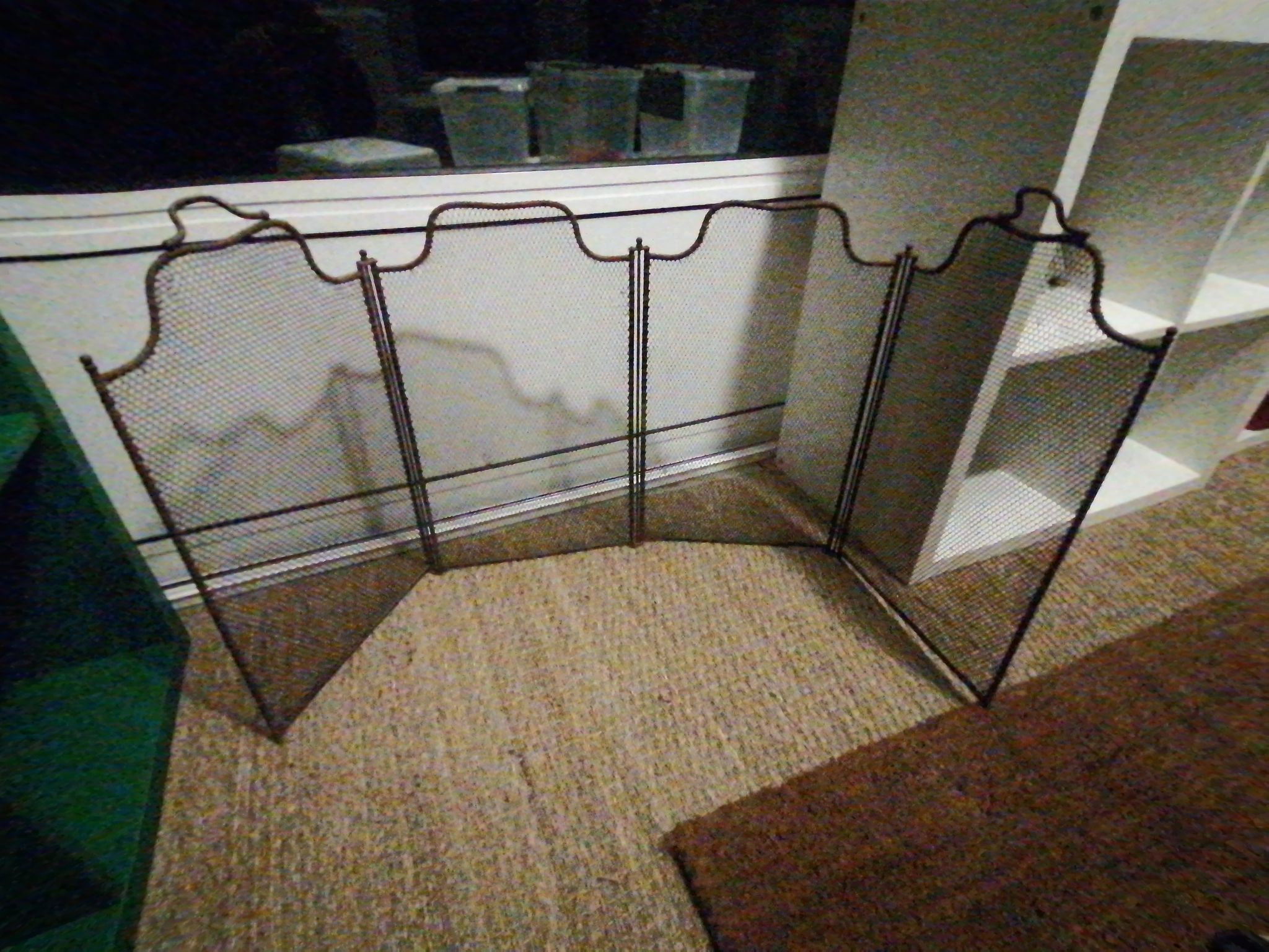 Screen fireplace