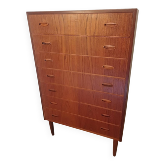 Scandinavian chest of drawers