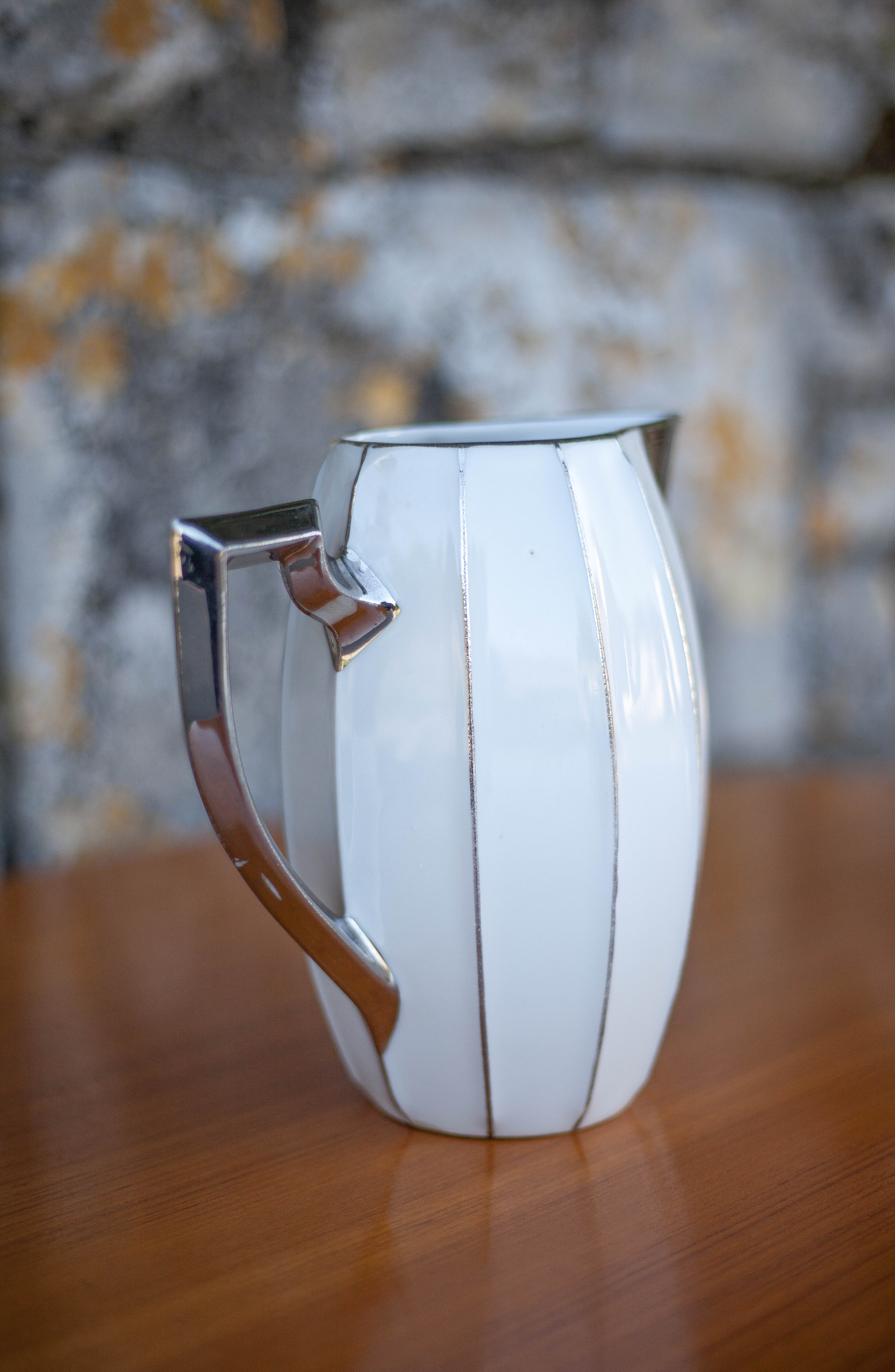 Porcelain pitcher MS France