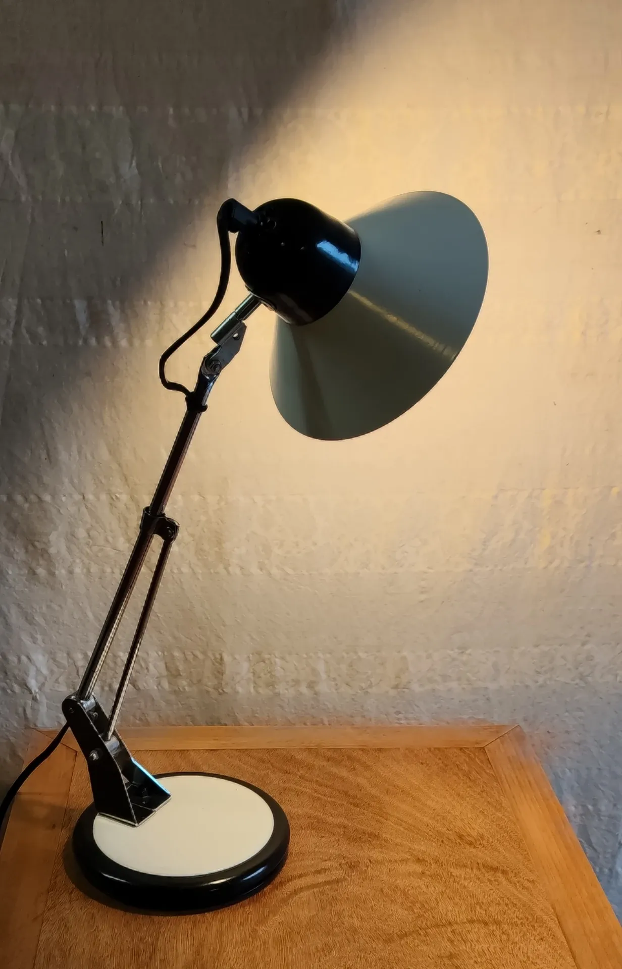 Articulated desk lamp by Aluminor (Fr.) - 1980s