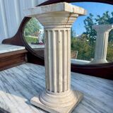 Greek type column