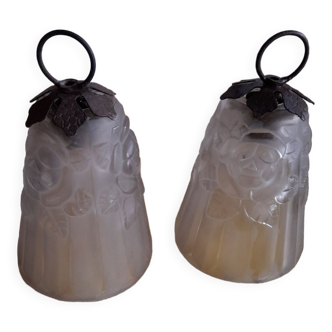 Glass suspension