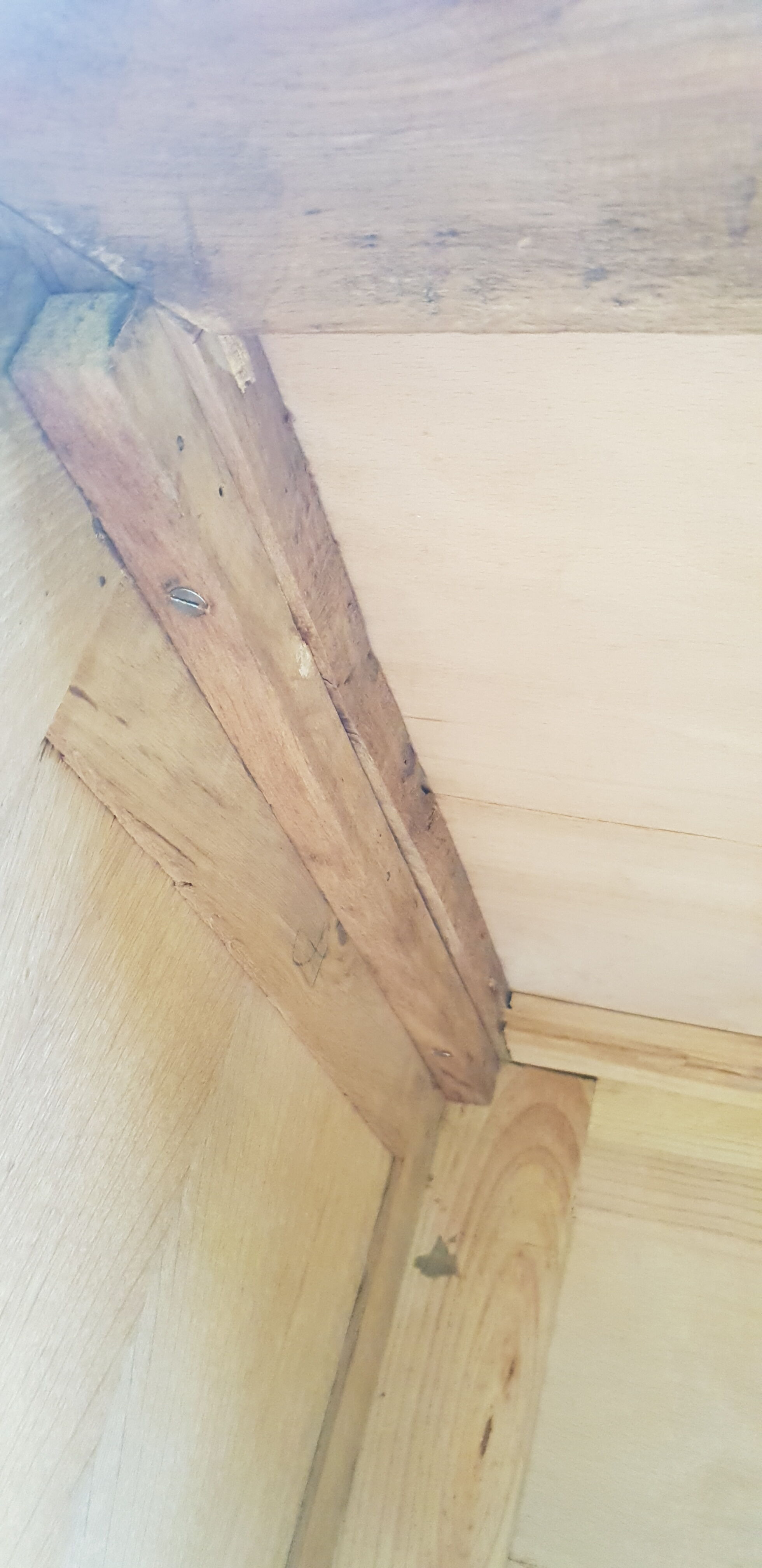 Wardrobe by René Gabriel