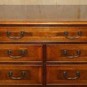 Buffet en noyer Burr & Burl avec patine