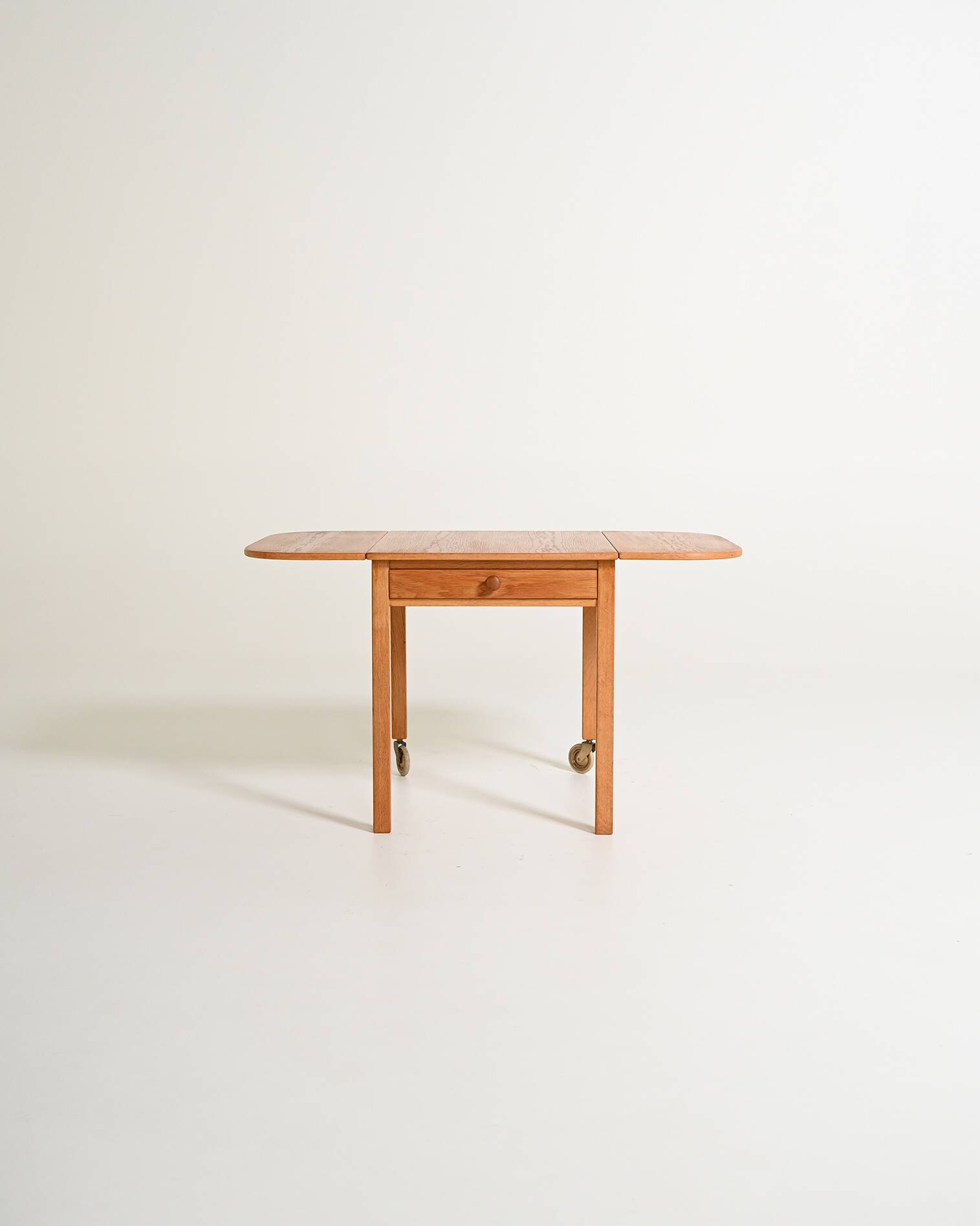 "Trissan" drop-leaf table by Sven Engström & Gunnar Myrstrand for Tingström