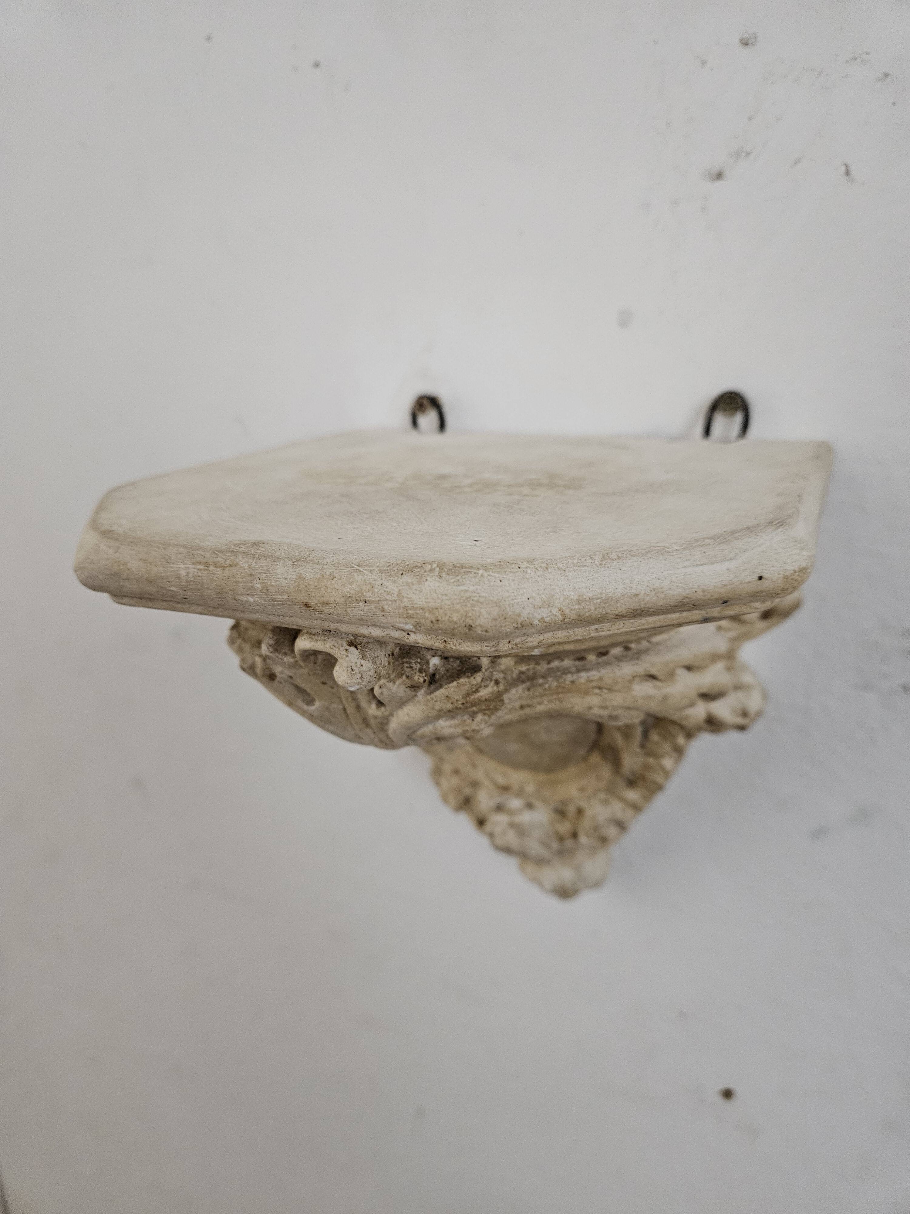 Stucco wall shelf - Console