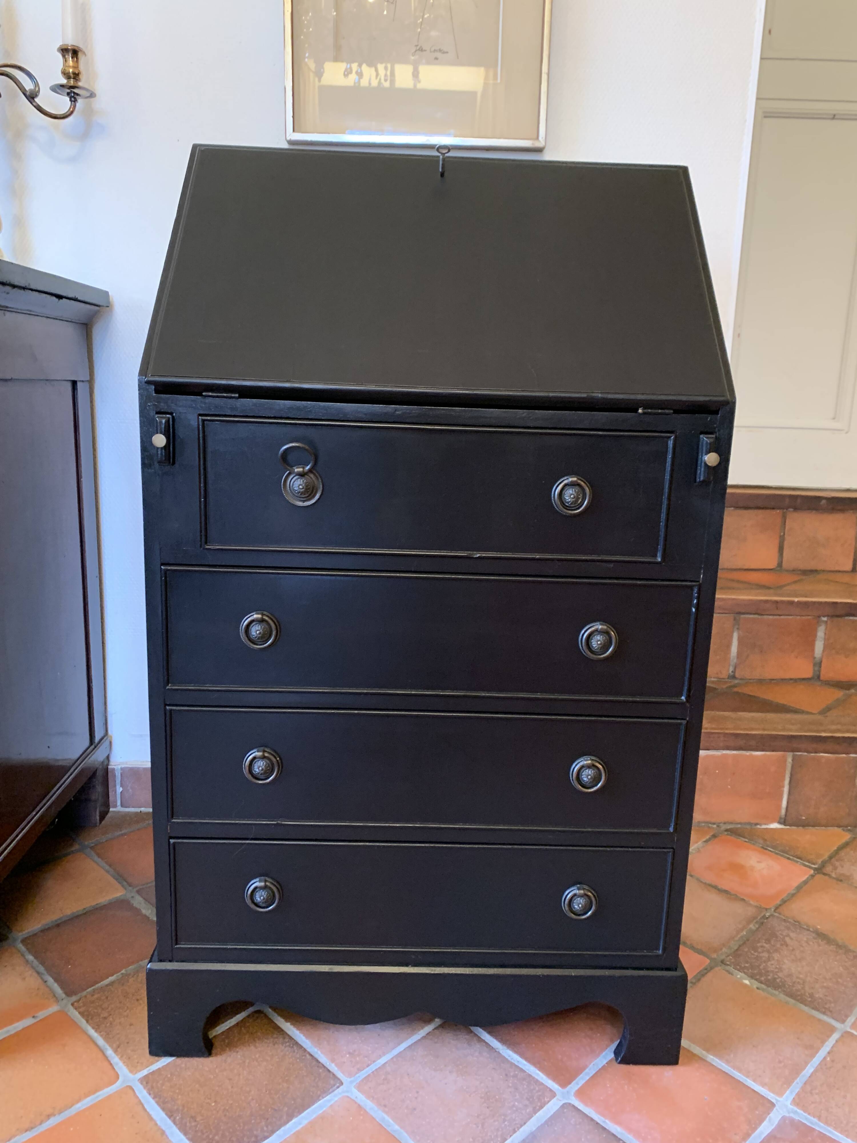 Small convenient secretary