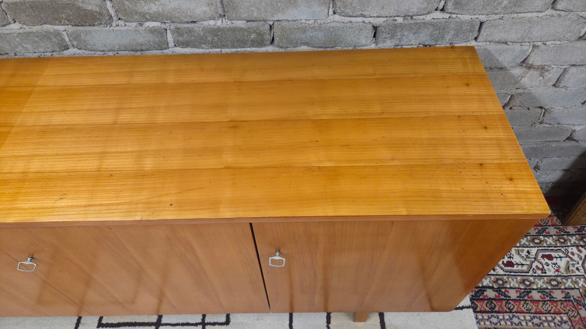 Grande enfilade vintage années 50/60 – 4 tiroirs & rangements