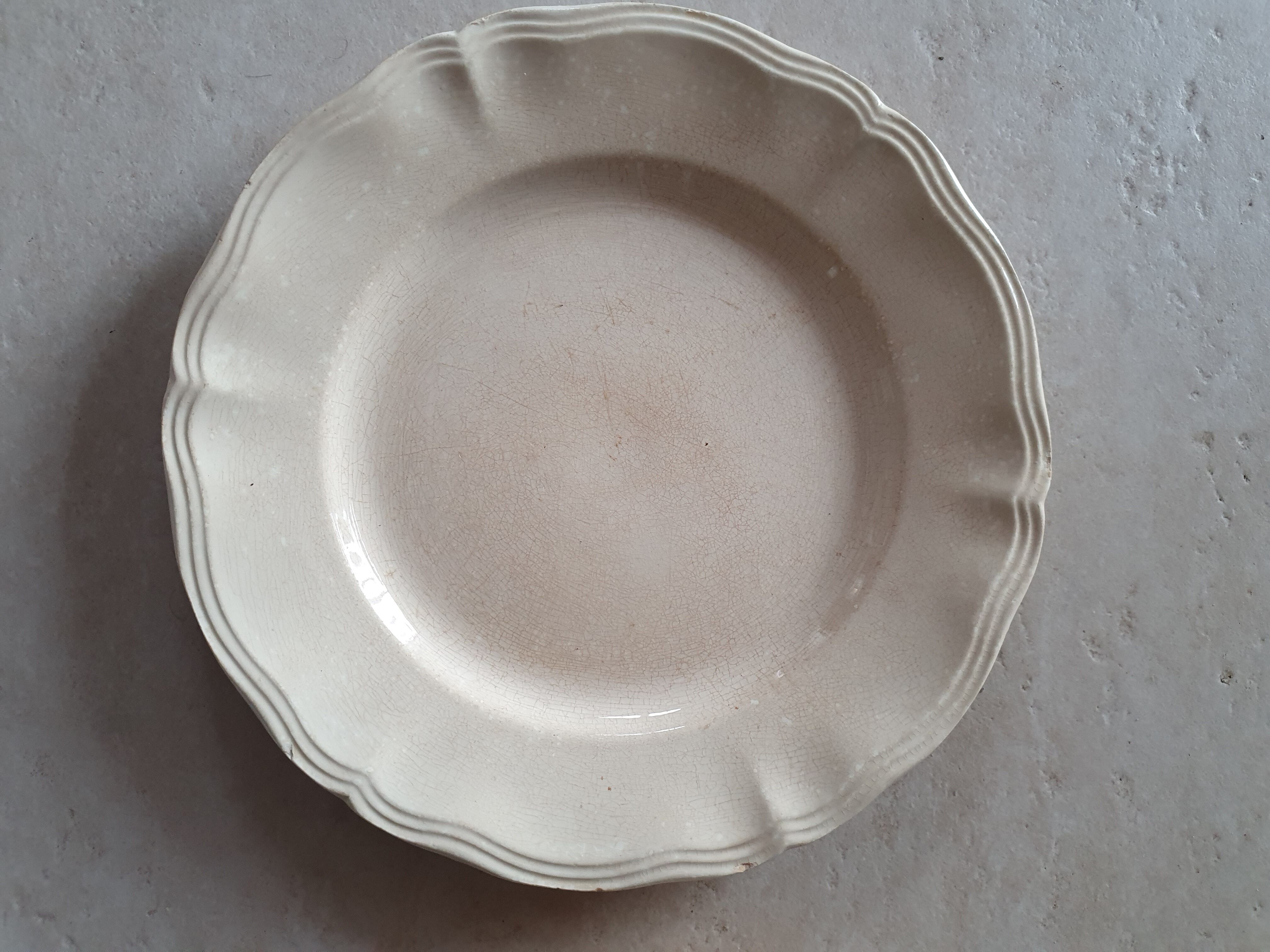 2 dessert plates Sarreguemines