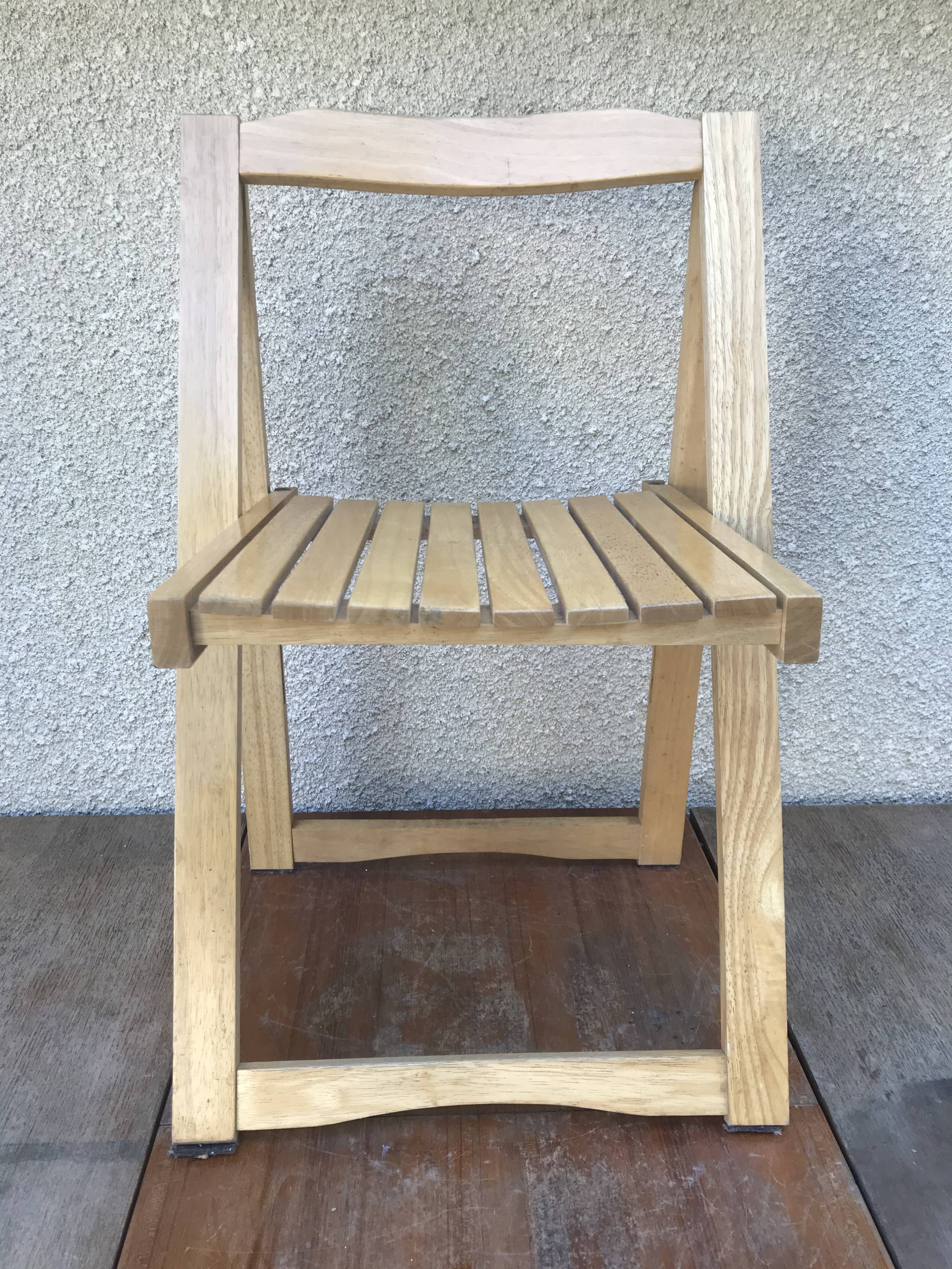4 folding chairs 1960