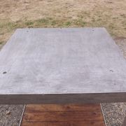 Table industrielle fer et bois