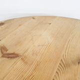 Large pinewood extendable dining table1970's