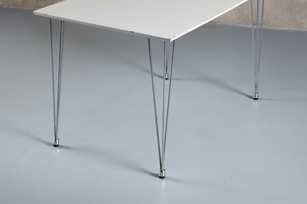 The rectangular table by Bruno Mathsson for Piet Hein Style, Sweden, 2002