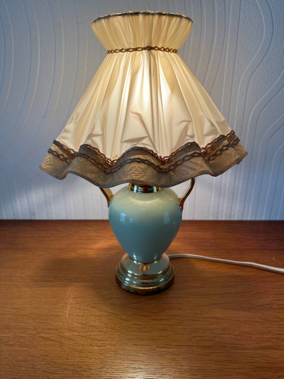 Lampe de chevet Vintage pied porcelaine vert et doré