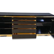 Buffet en laiton et laque par Jean Claude Mahey, années 1970.
