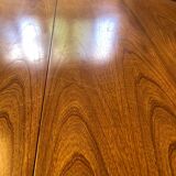 Baumann round table
