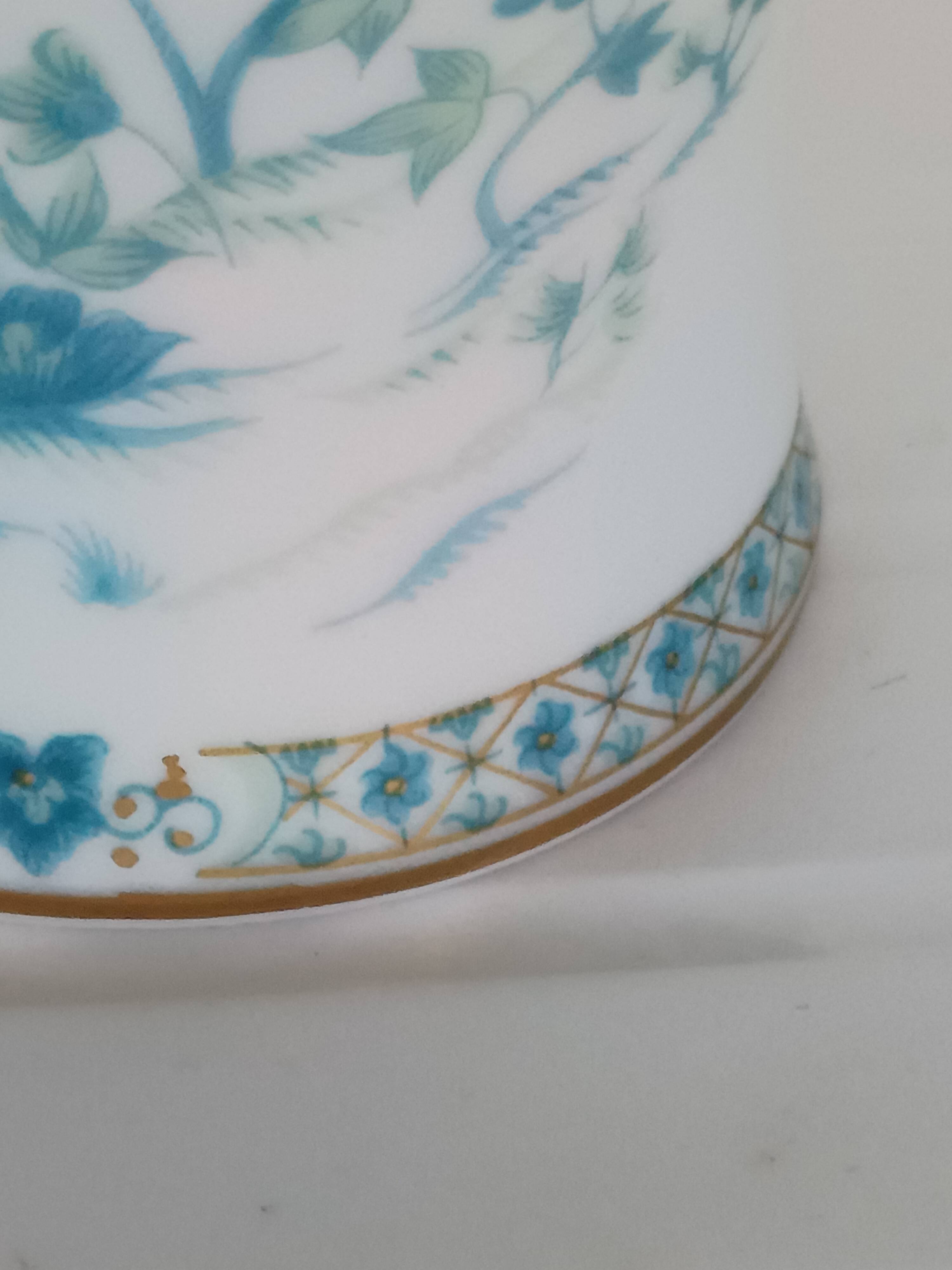 Haviland Limoges vase – Nankin turquoise and gold decoration – 17 cm