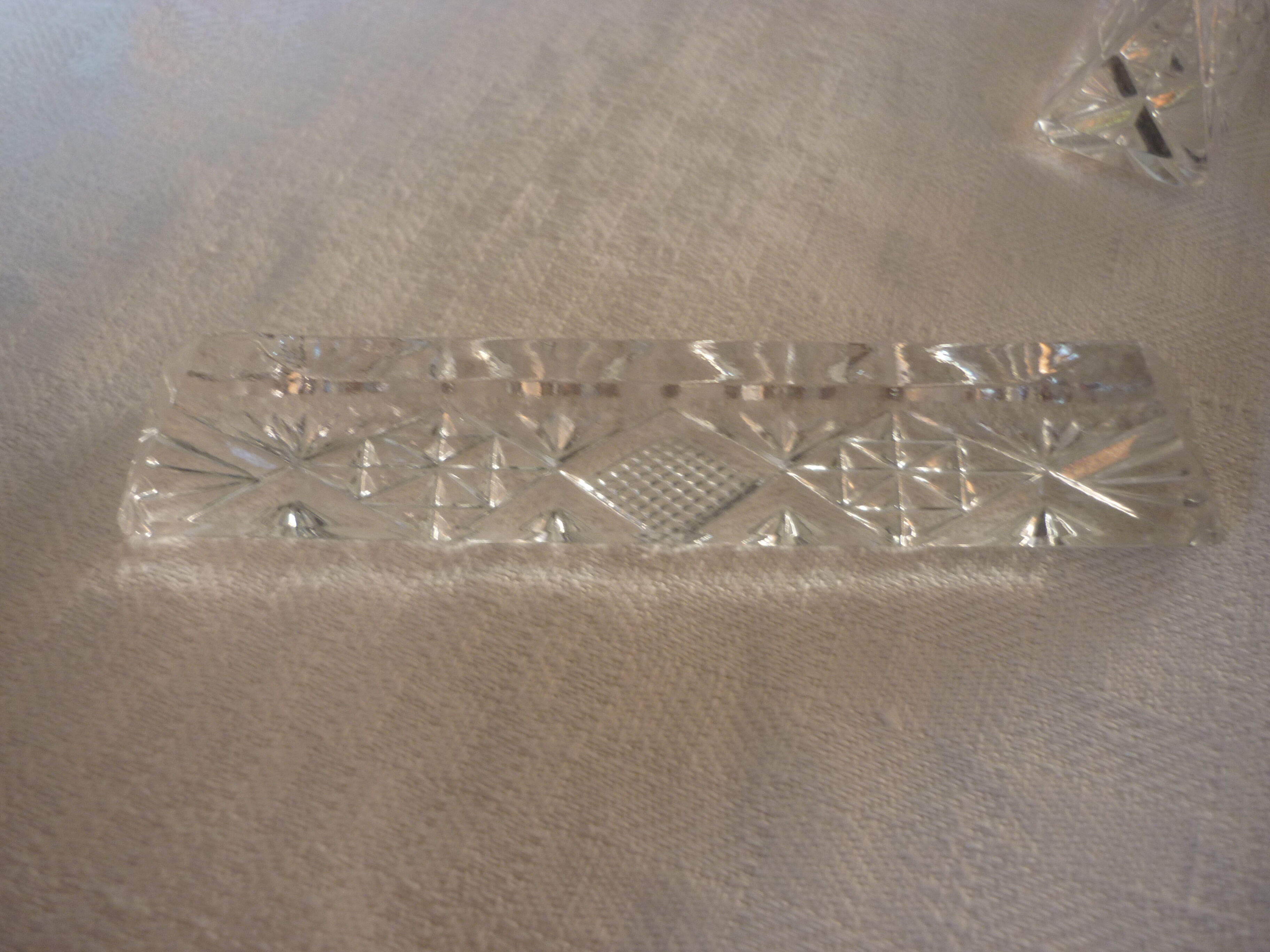 12 door cut crystal knives