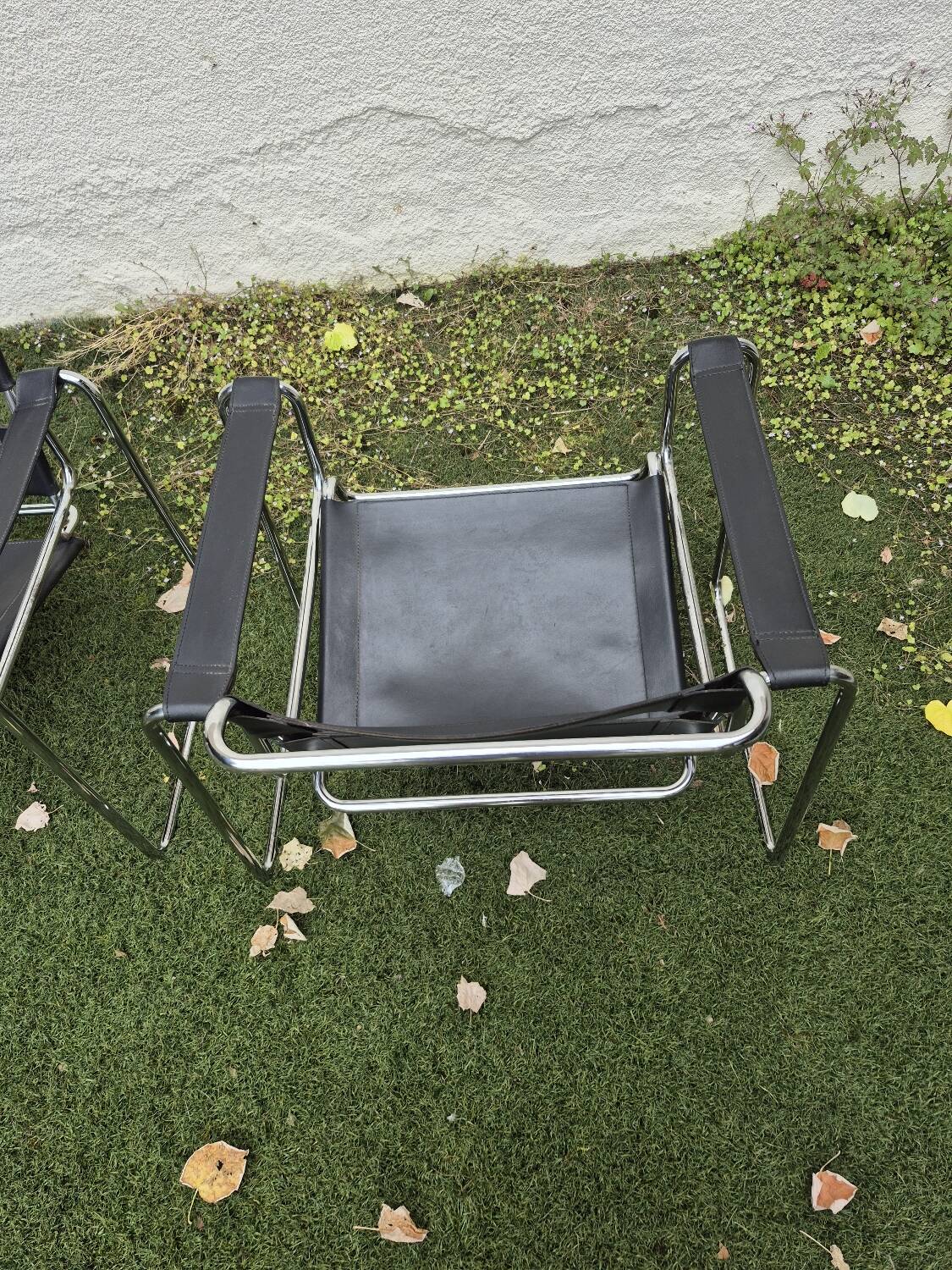 Pair of armchairs