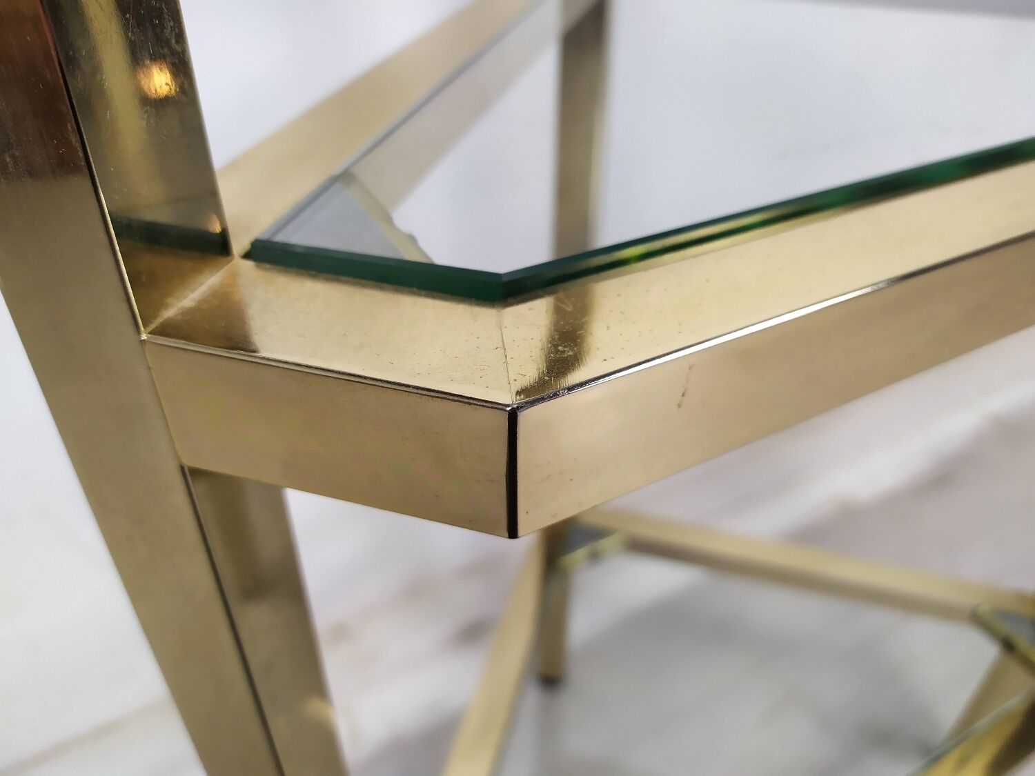 Vintage corner shelf