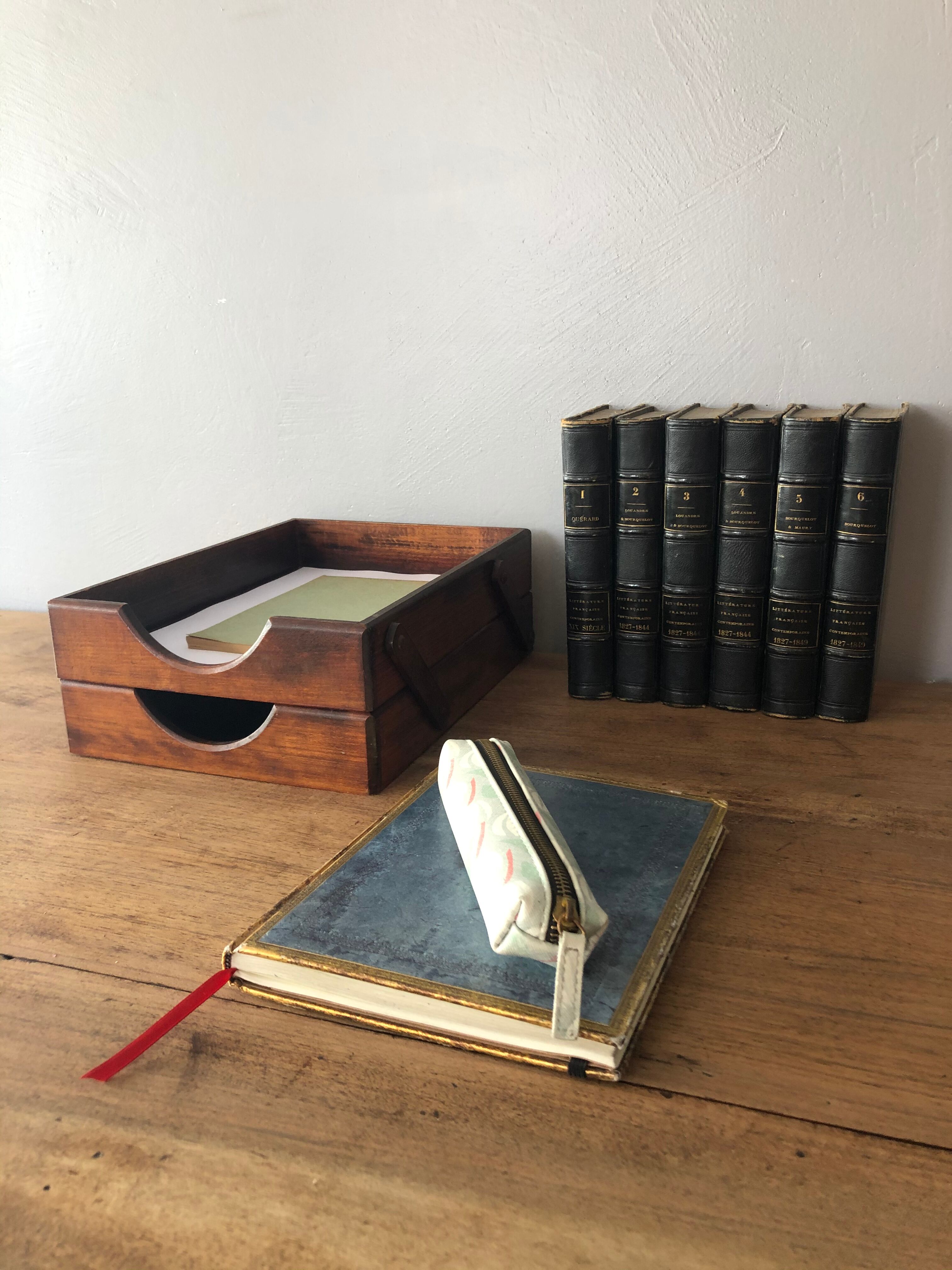 Storage accessory for the office