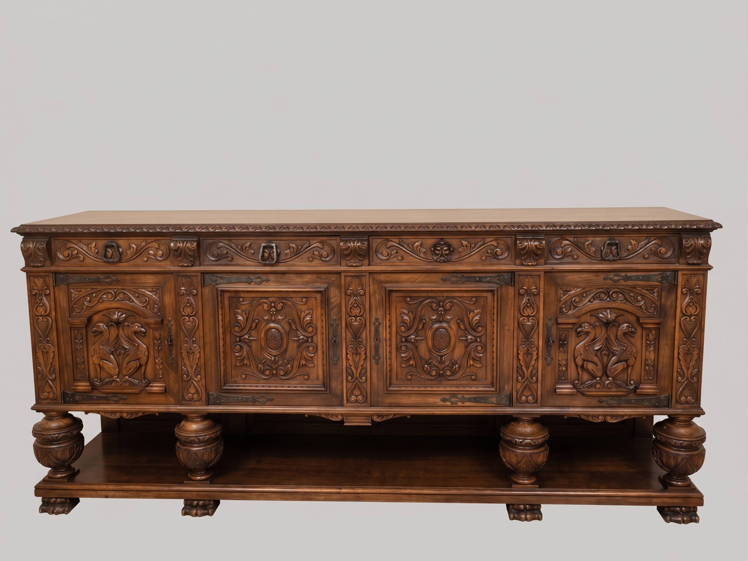Buffet en bois type renaissance