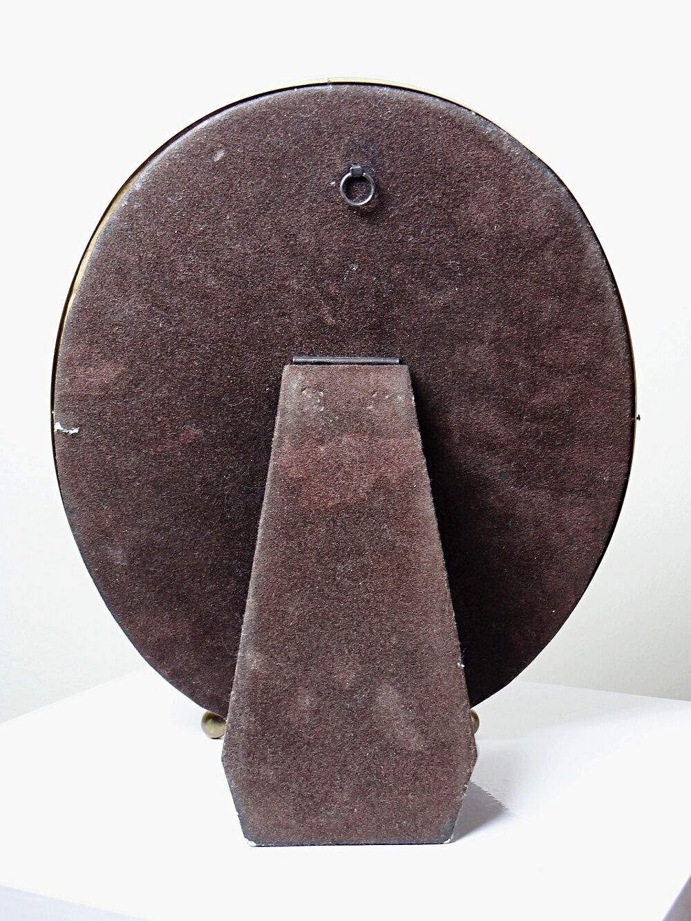 Miroir à poser ovale cadre en métal doré vintage années 50-60