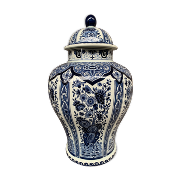 Vase Boch, Made for Royal Sphinx.
