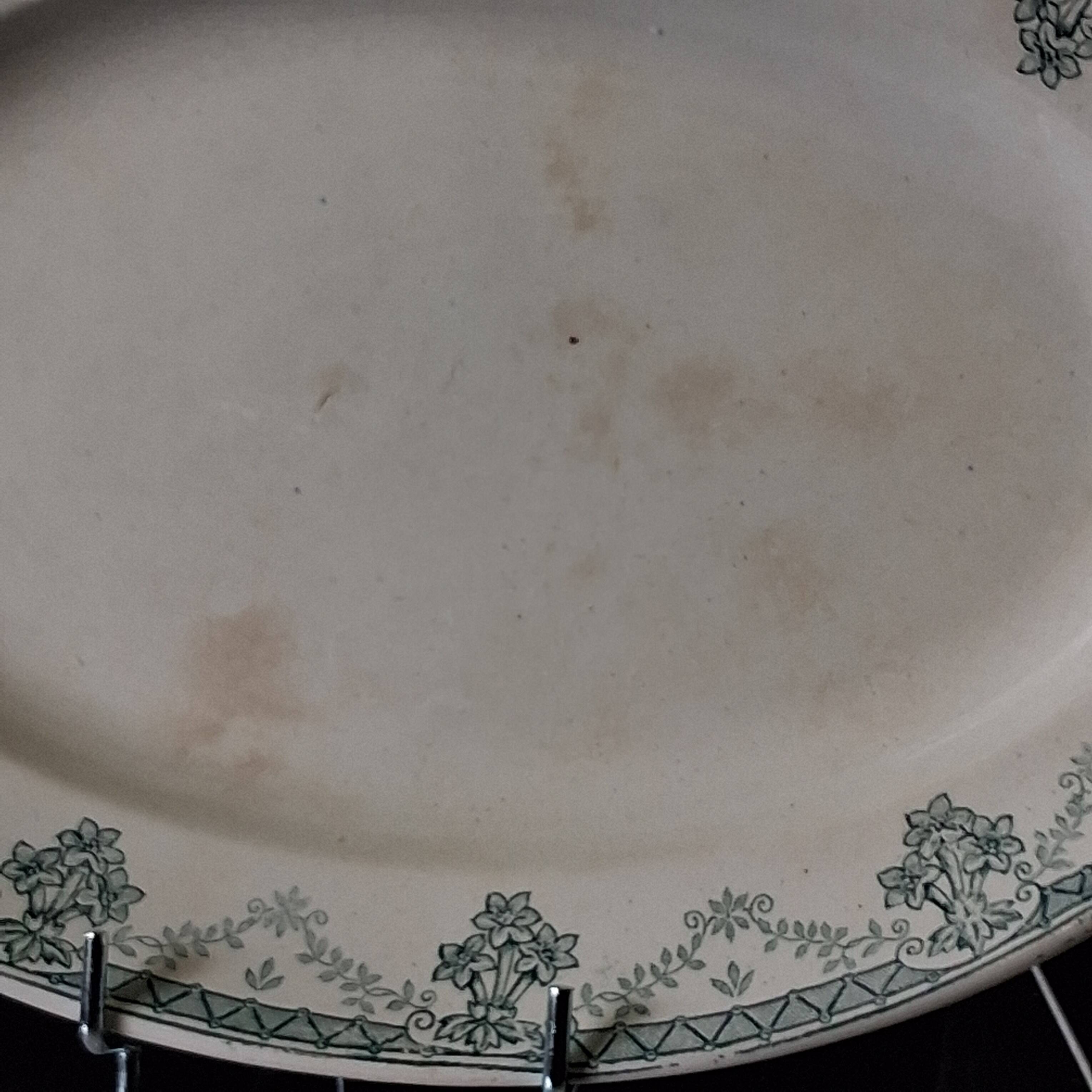 Old ironstone plate from St Amand, model "Cahors", in good condition.