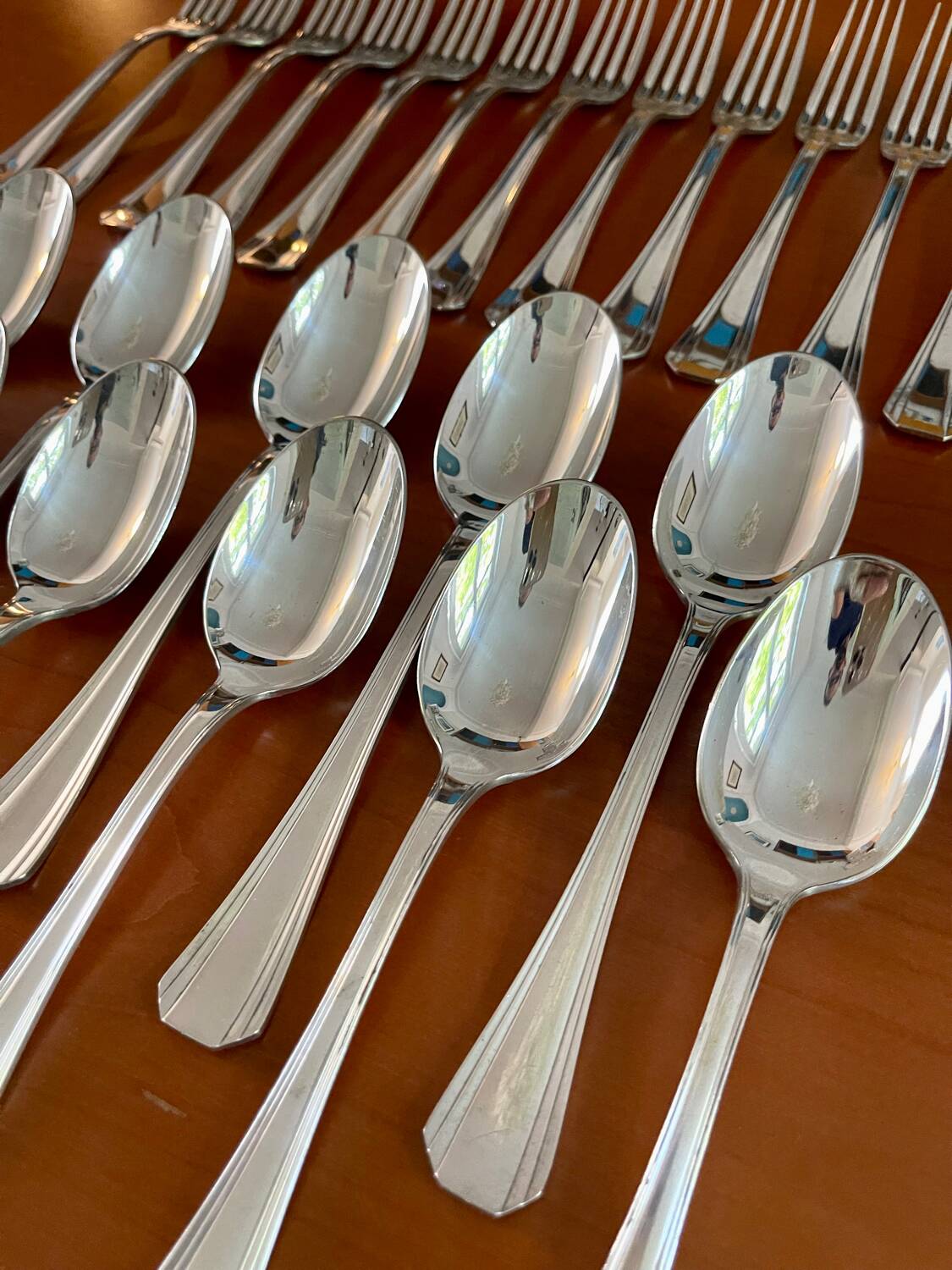 Ménagère christofle boréal 37pieces très bon état avec ecrin