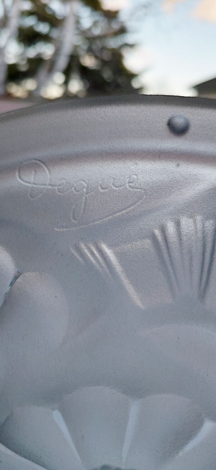 Set for Art Deco chandelier (1 cup, 3 globes)