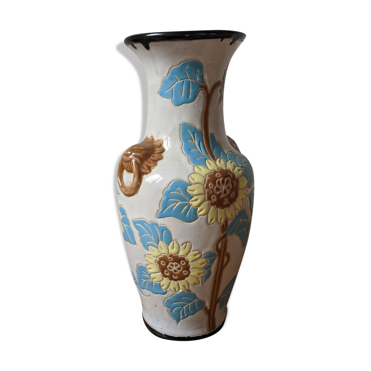 Flower pattern vase