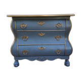 Curved chest of drawers