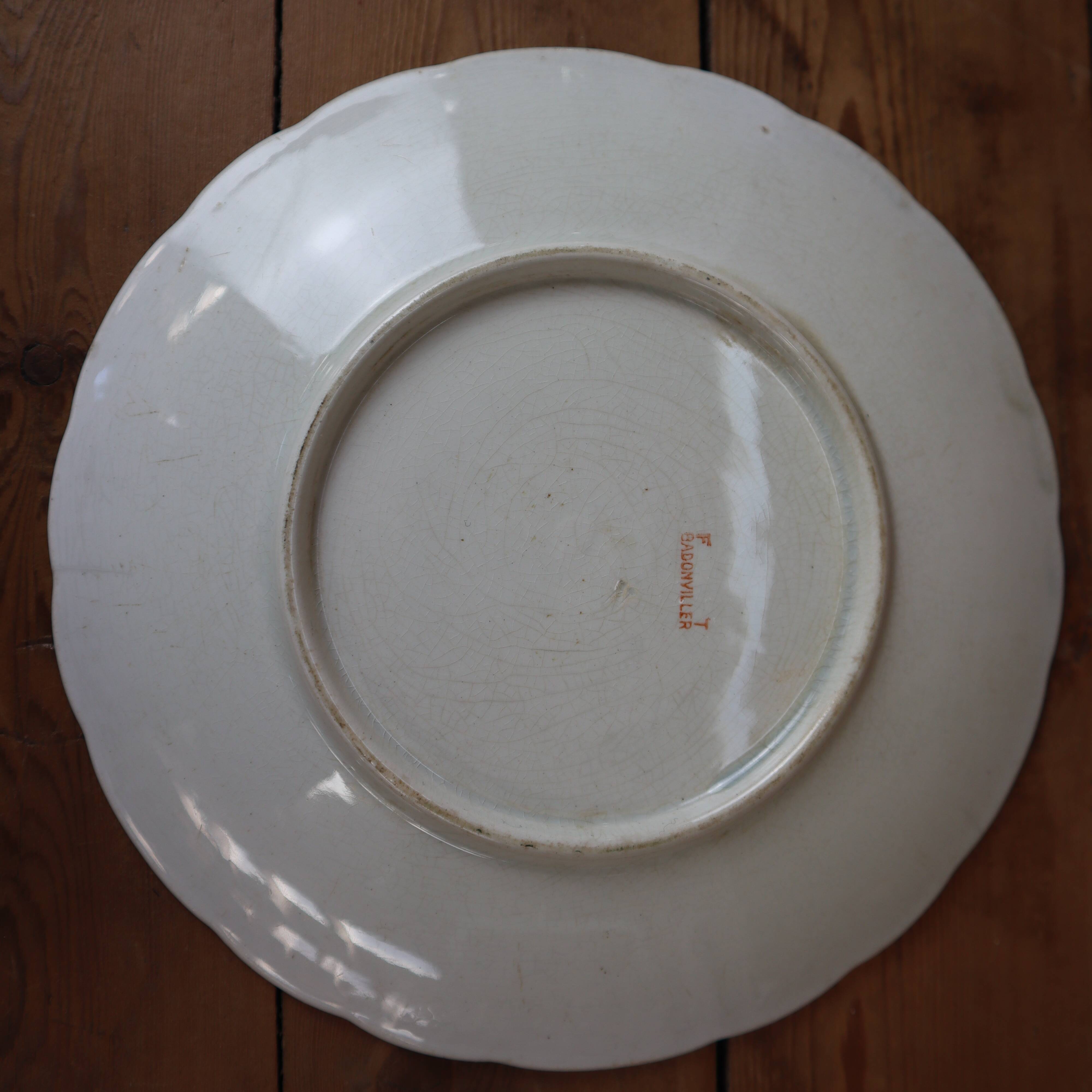 Dessert plate Terre de Fer model "Gui" signed Badonviller Art Deco