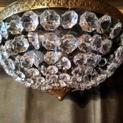 Lustre doré à Pampilles en cristal, plafonnier montgolfière XXème