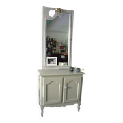 Light sage green buffer