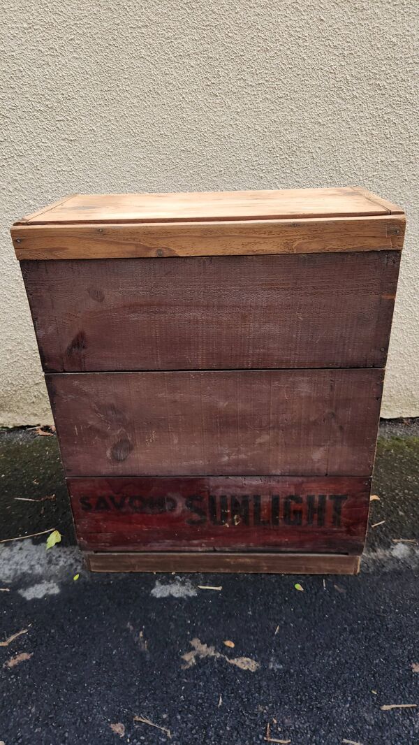 Ancienne meuble en bois 5 tiroirs fait en boîte publicitaire