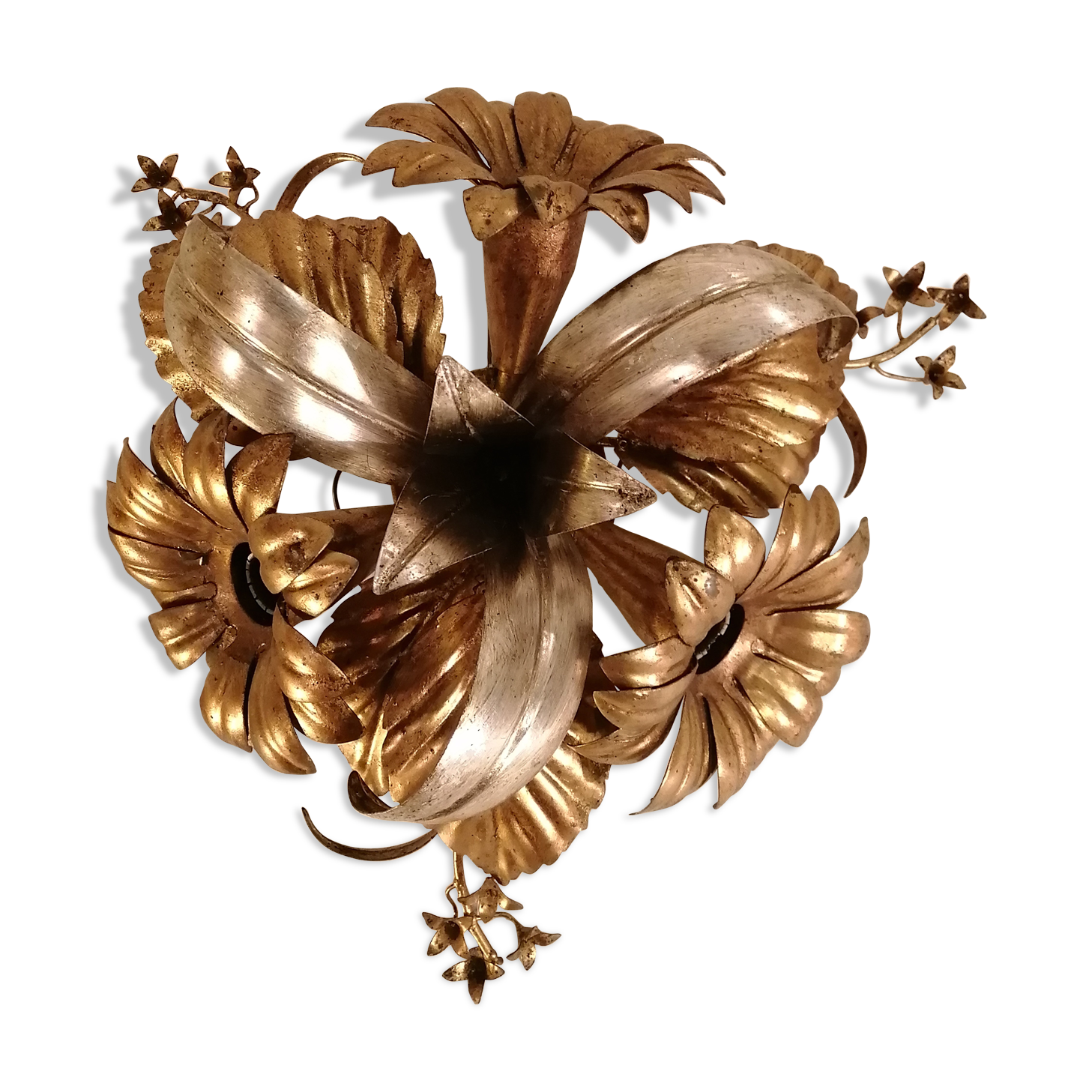 Golden flower sconce