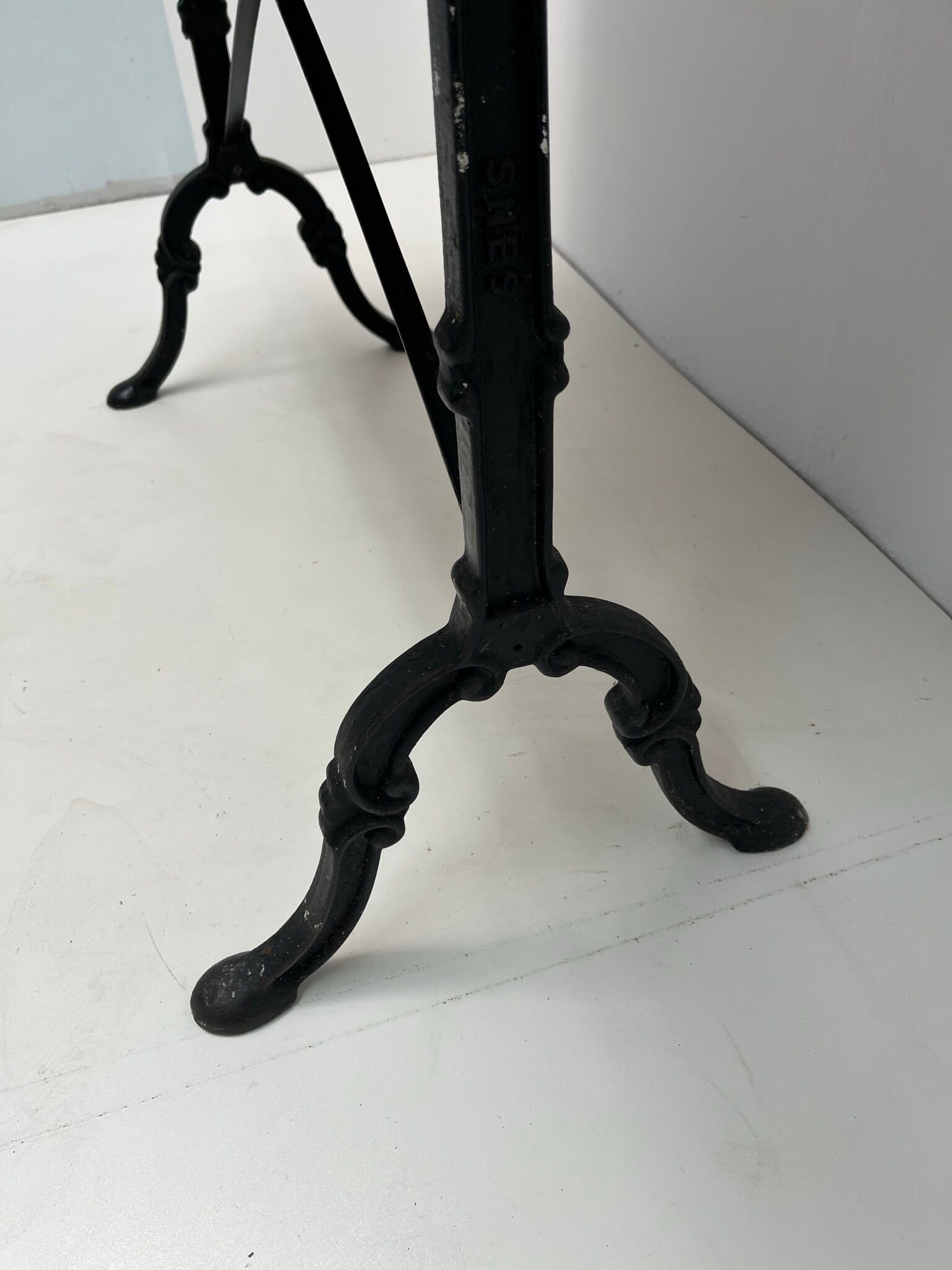 Pink marble bistro table from the early 20th century