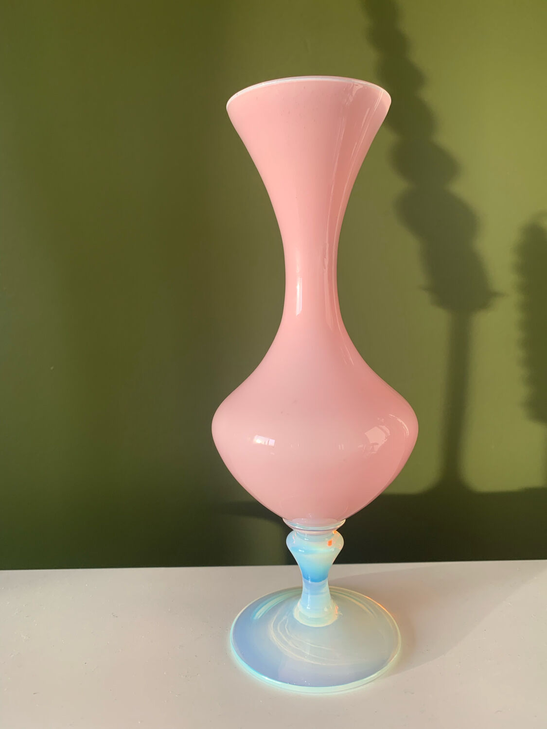 Vase opaline