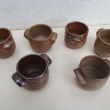 Six sandstone handle pots