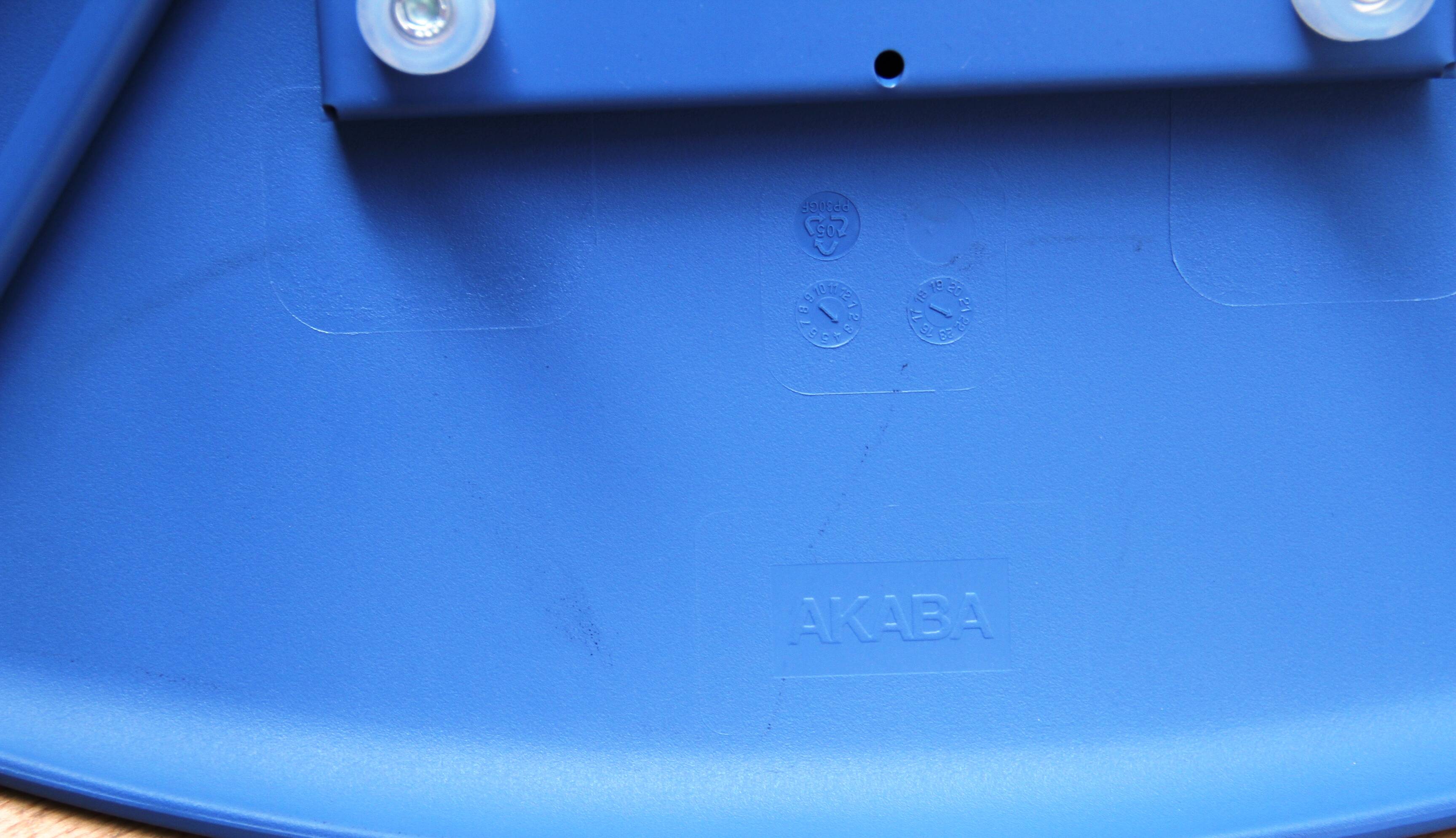 Kabi Wire visitor chair, Akaba