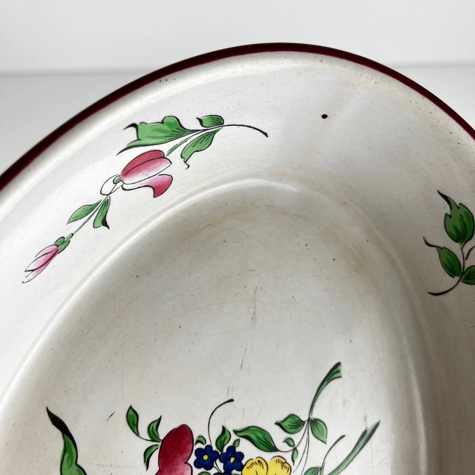Culinary dish (for oven), Réverbère model by KG Lunéville, tulip pattern.