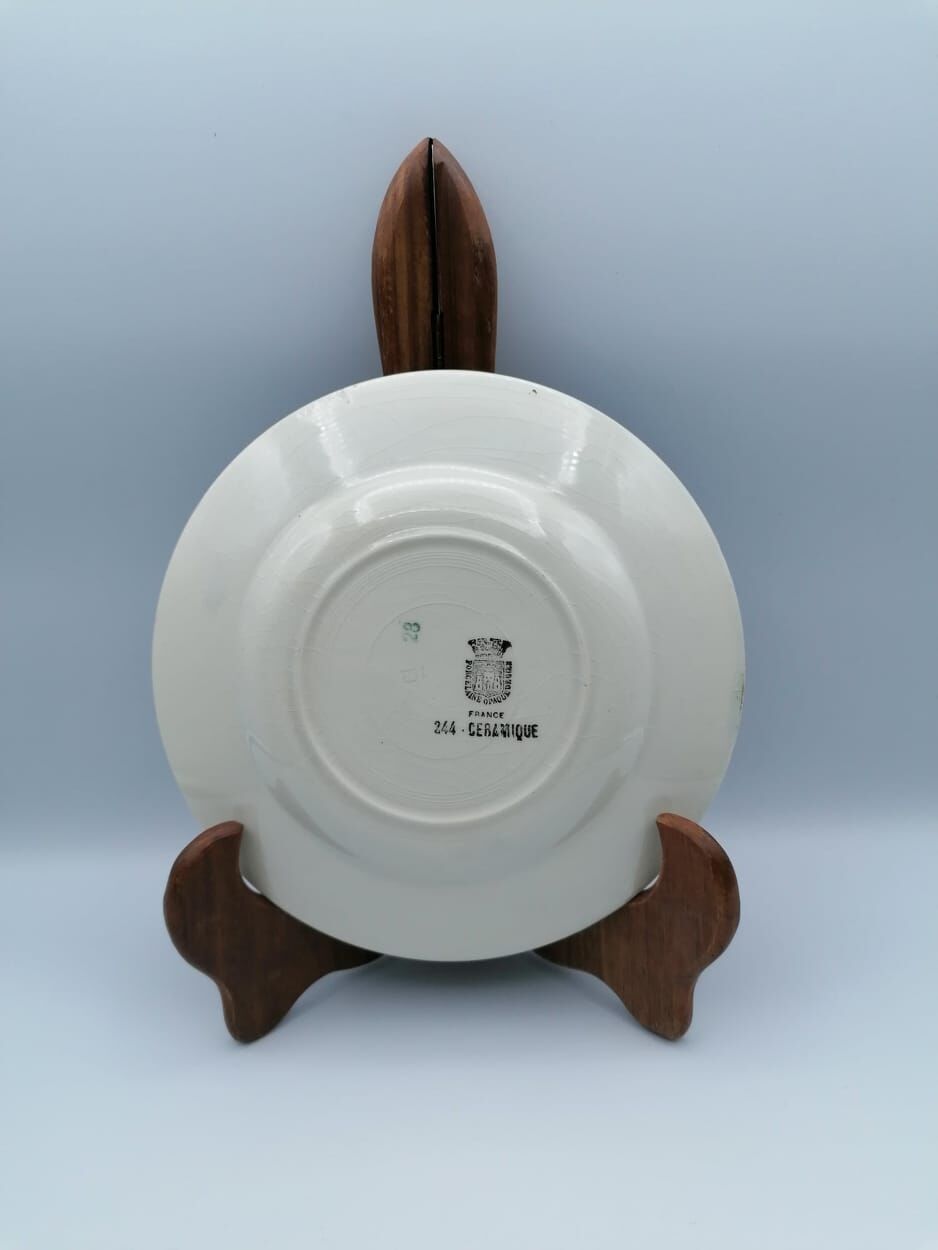 Mona Gien dessert plate set