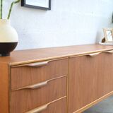 Enfilade by McIntosh * 201.5 cm *