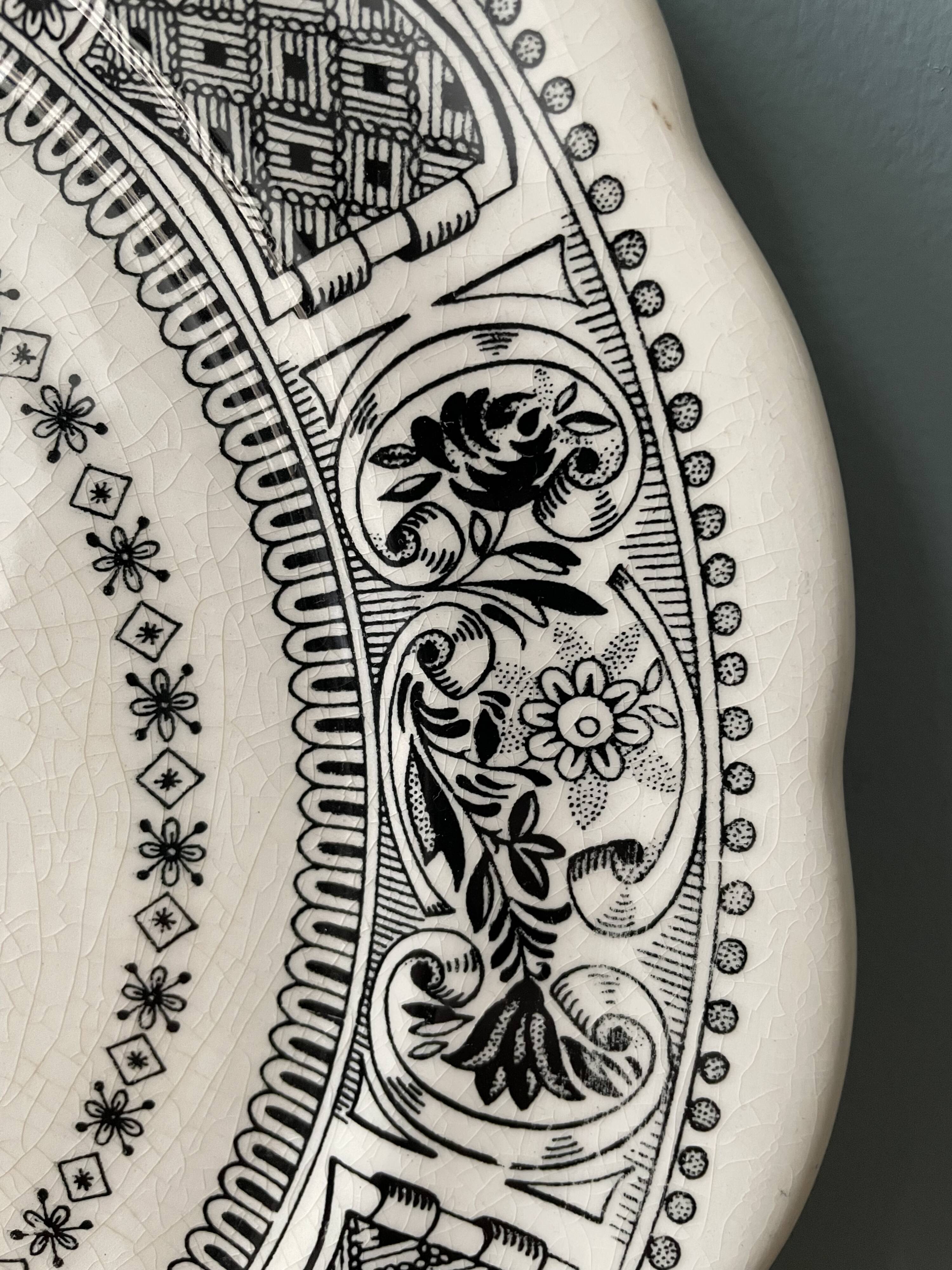 Old earthenware dish of Gien