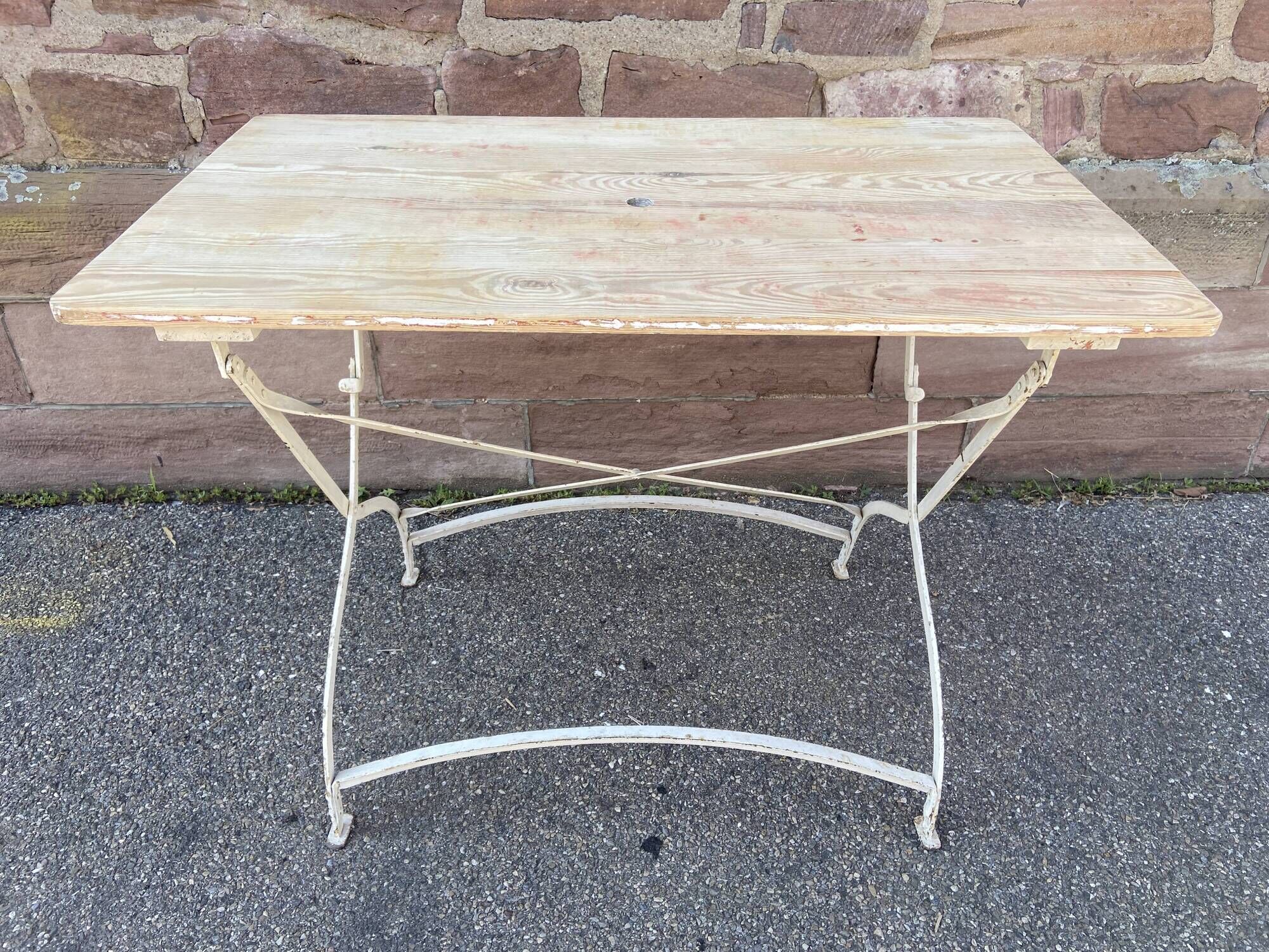 pedestal table bistro cafe restaurant iron metal garden bistro 1960s vintage