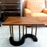 Table basse chêne et laiton vers 1960